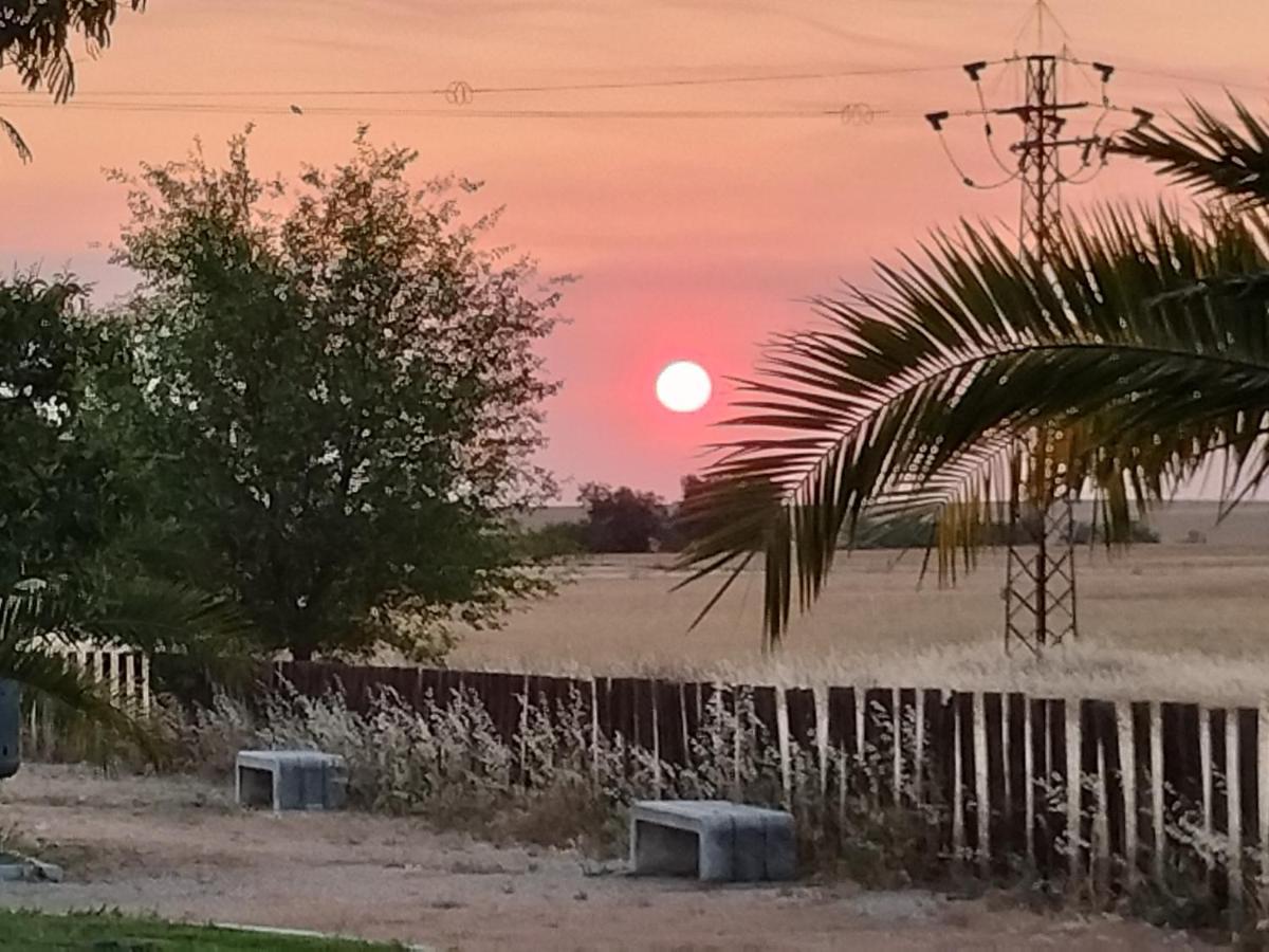Posada De La Plata Valdesalor 外观 照片